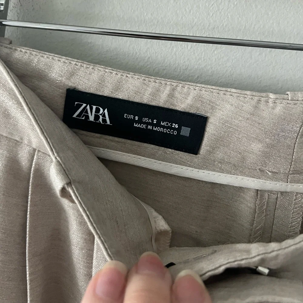 ZARA Beige Linen Blend Pleated Trousers Wide Leg Tailored Pants Size S NWT